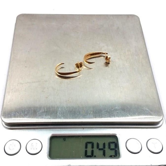 Vintage 14K Gold J-Hoop Earrings .49 grams - Picture 4 of 7